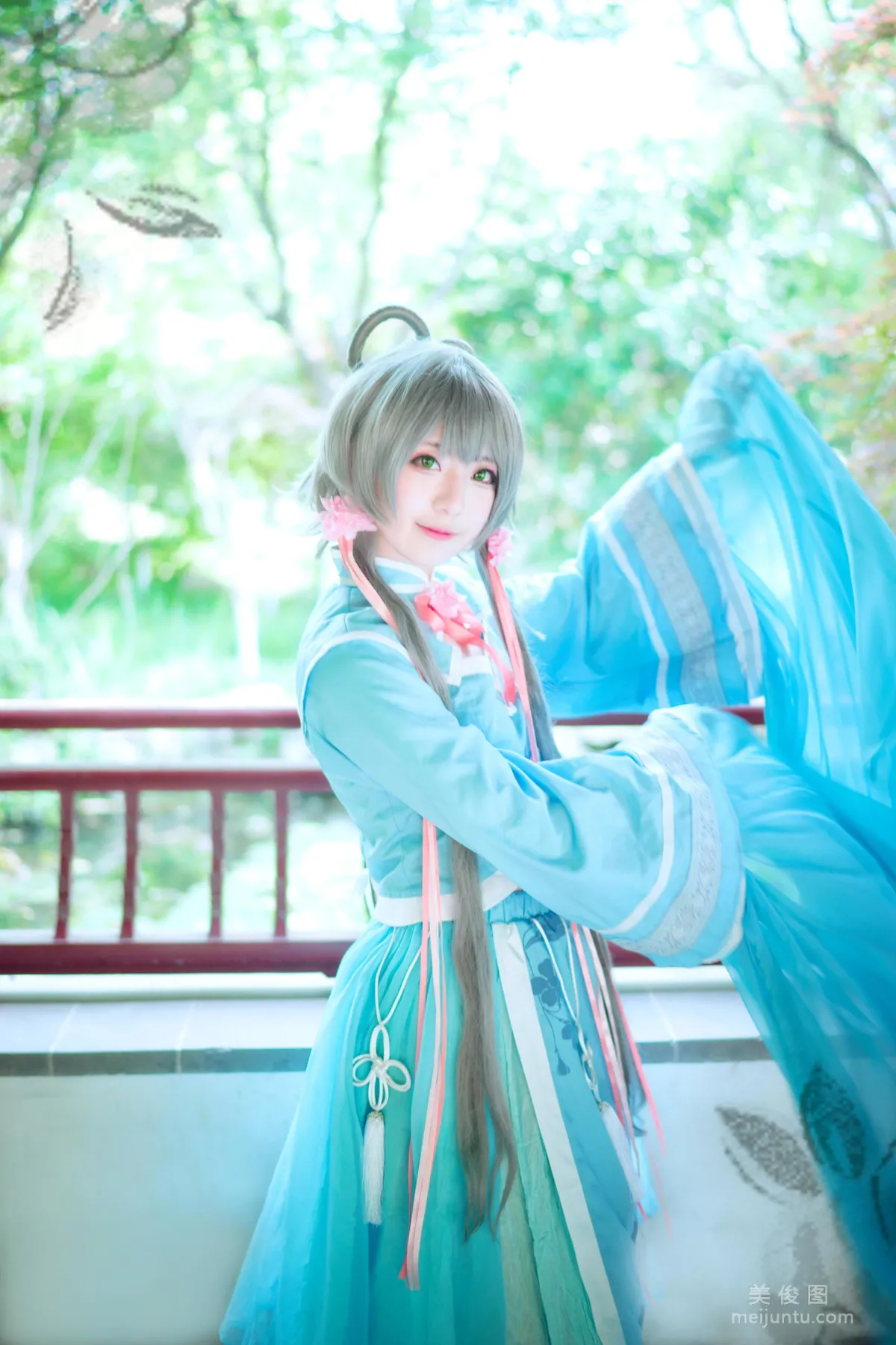 Miyinyin ww: Web Idols photo 15