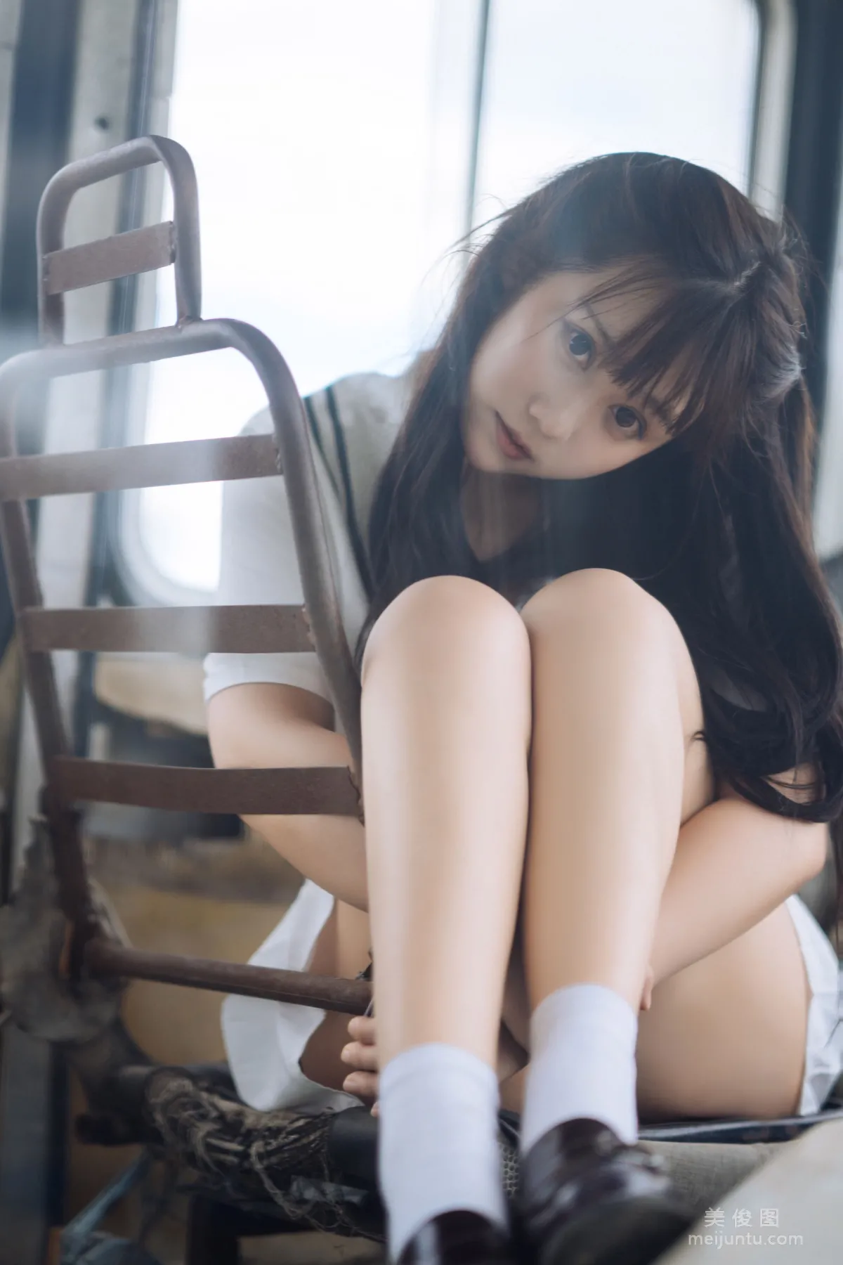 微博福利姬鏡醬 《靜夏之JK少女》 寫真集 8