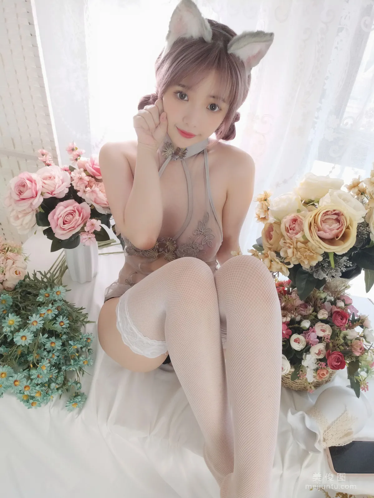 动漫博主雯妹 《旗袍》 写真集23