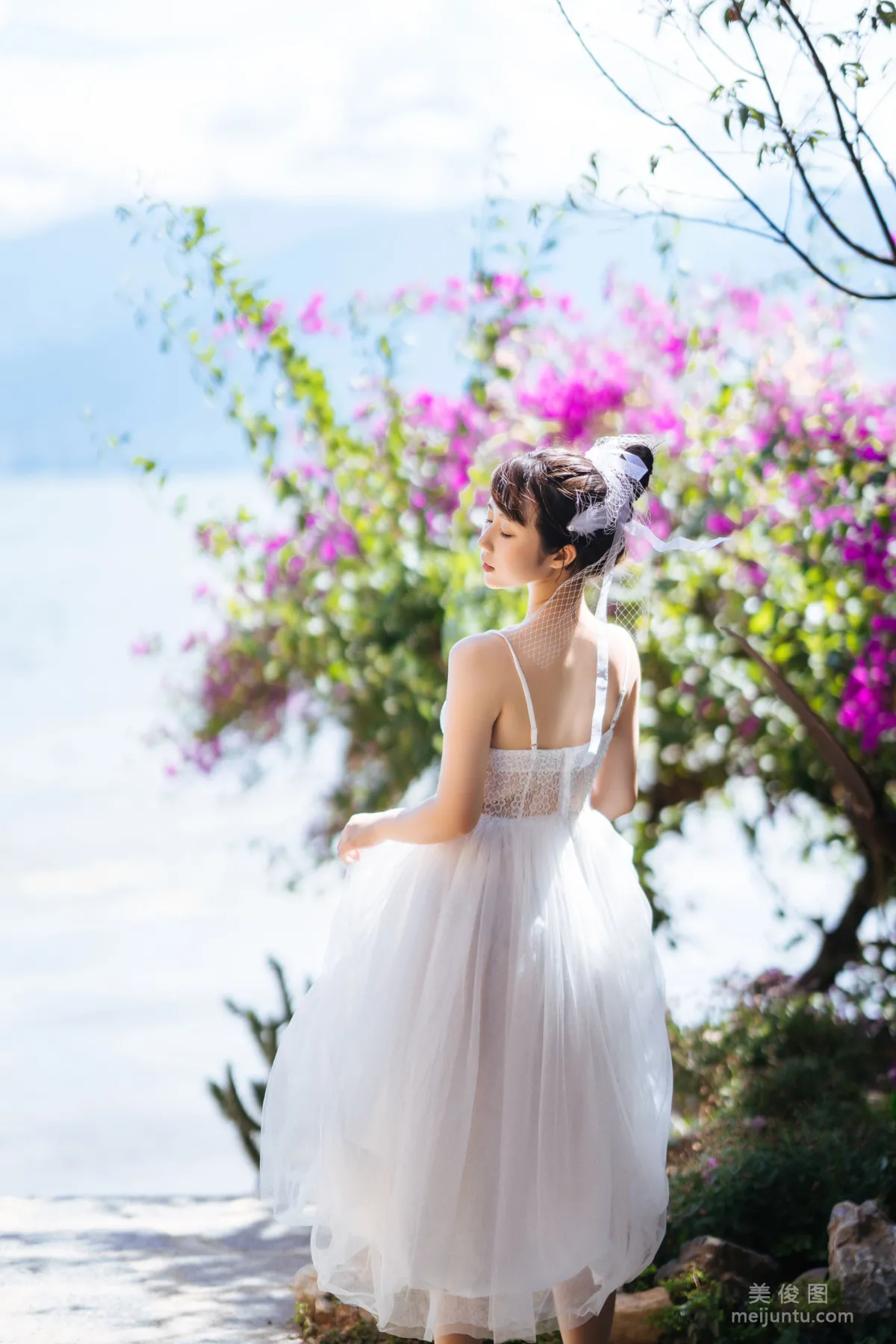 Jing Jiang: Web Idols photo 17
