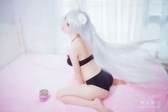 大胸萌妹妖少you1 《羽川翼》 寫真集