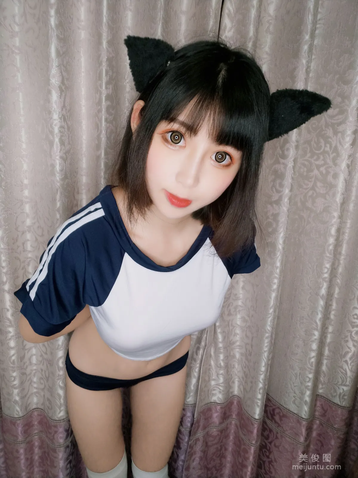 Xiao Sujiang: Web Idols photo 28