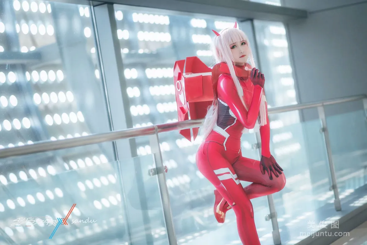 微博Coser三度_69 《Darling in the Frankxx》 寫真集 12