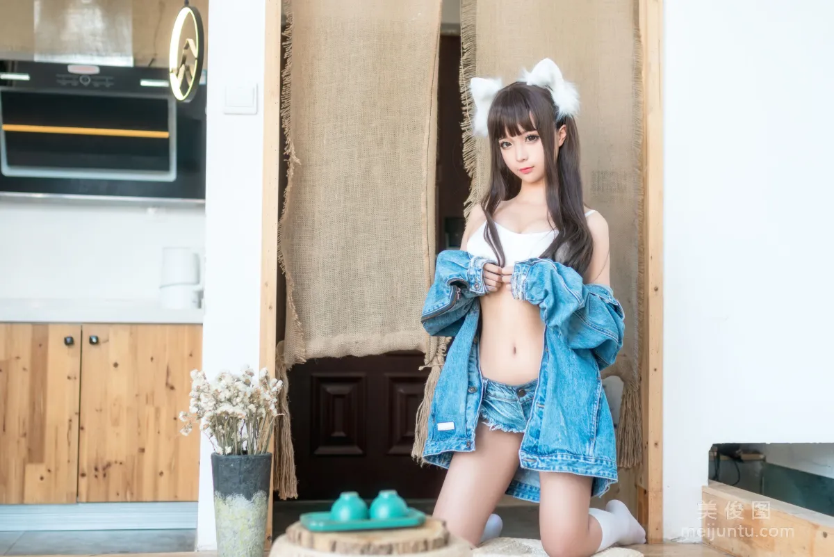 Chun Momo: Web Idols photo 14