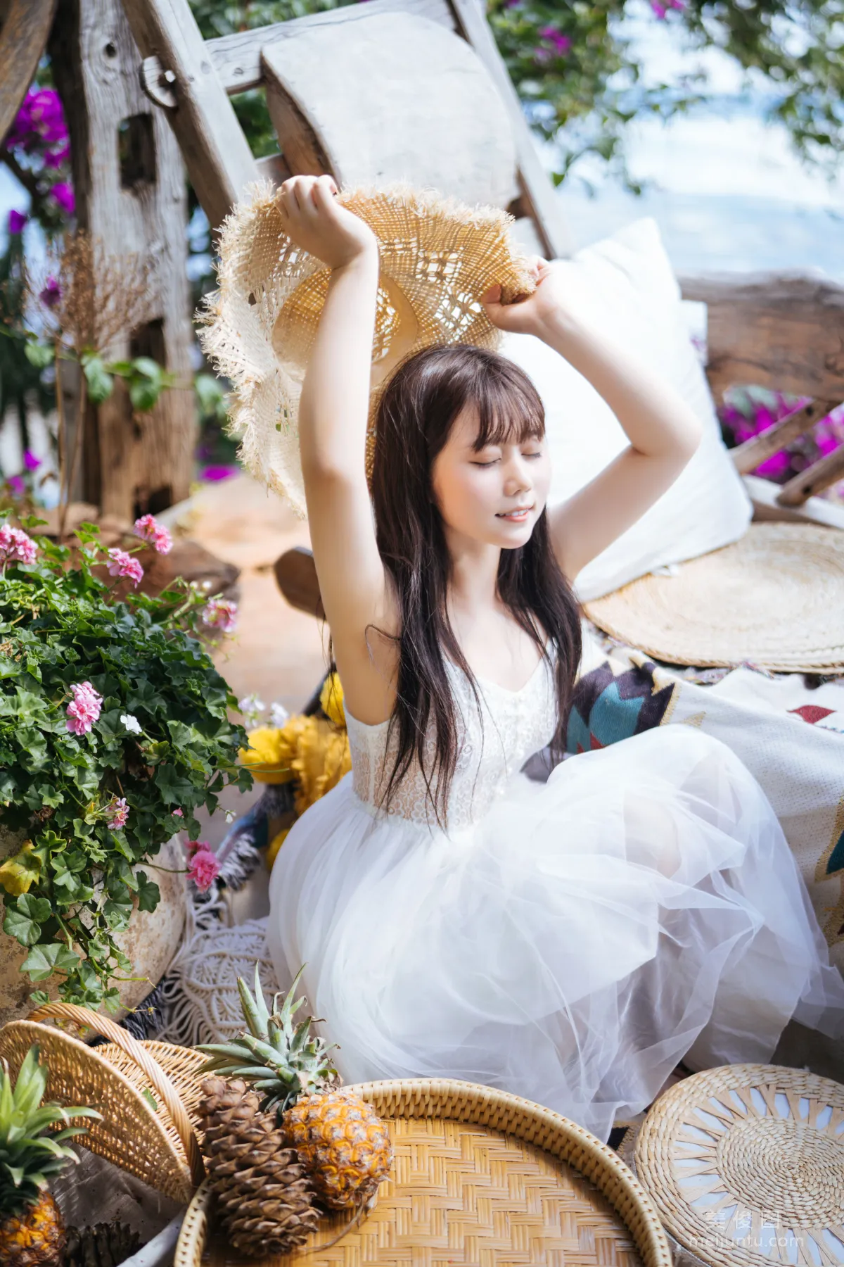 Jing Jiang: Web Idols photo 6