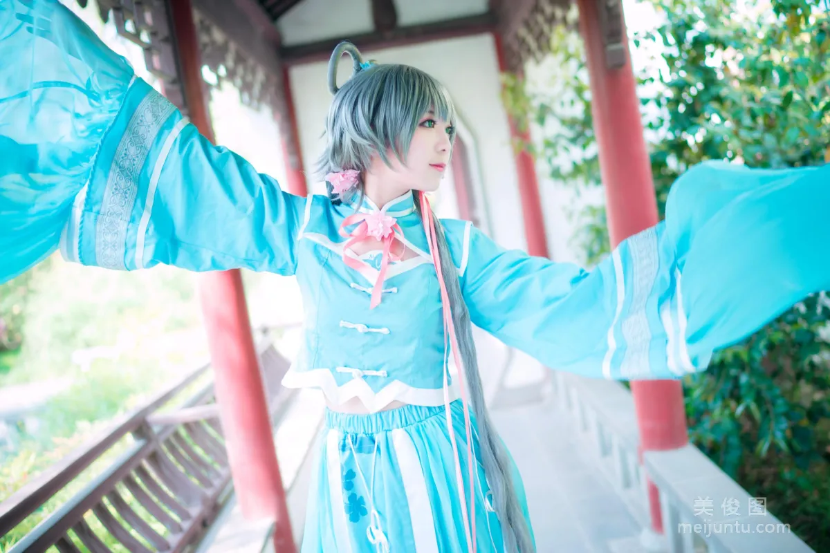 Miyinyin ww: Web Idols photo 3