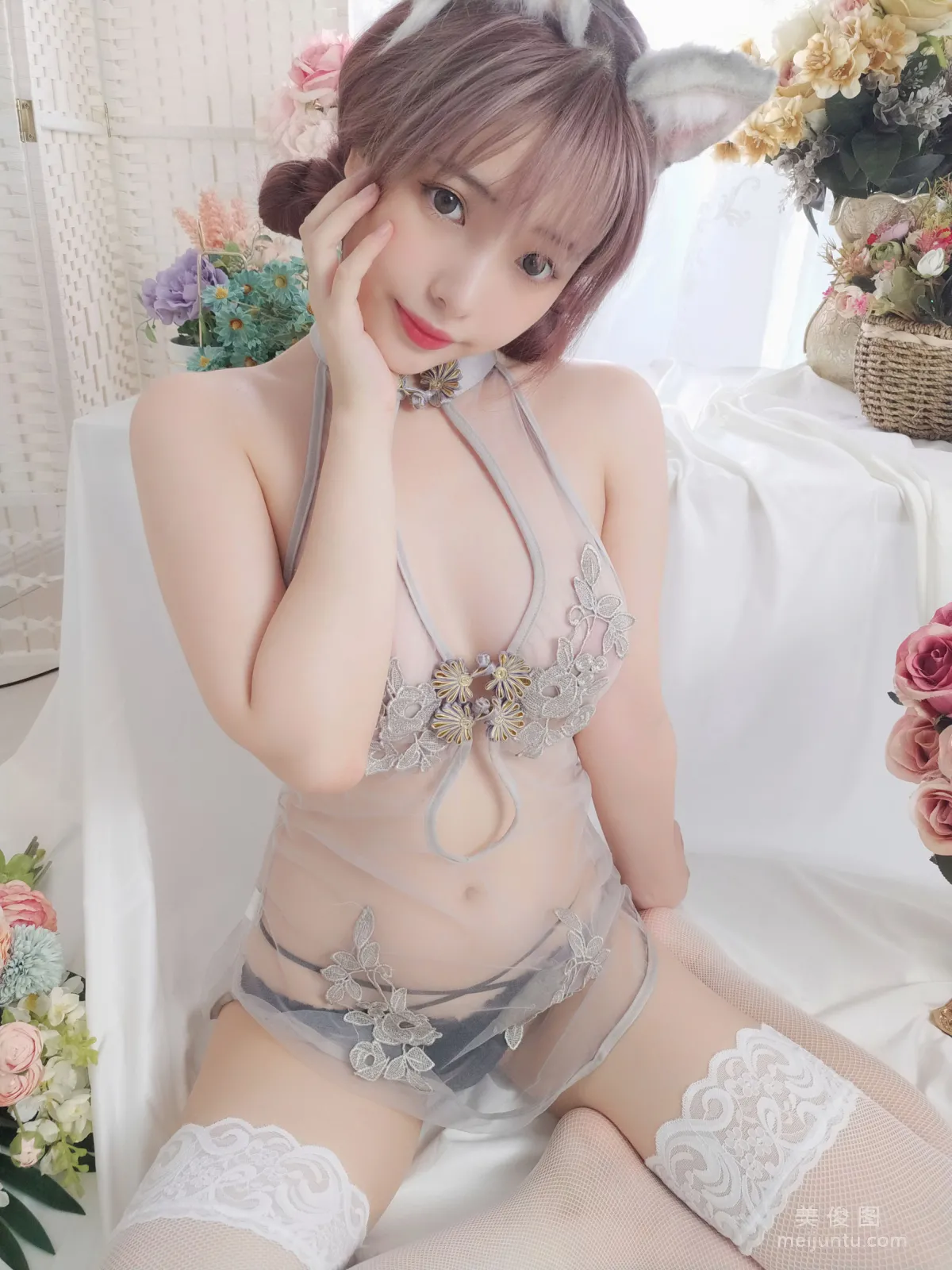 动漫博主雯妹 《旗袍》 写真集11