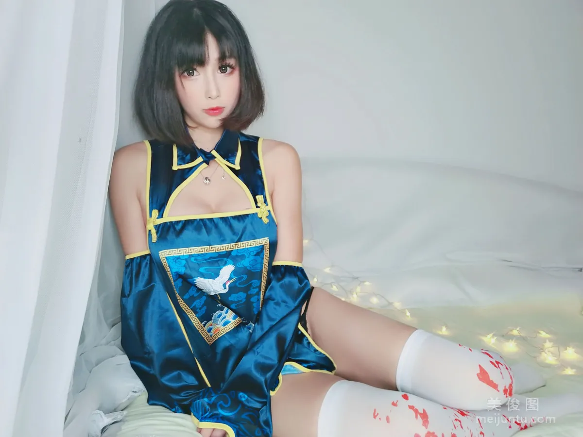 微博妹子小酥酱 《小僵尸》 写真集1