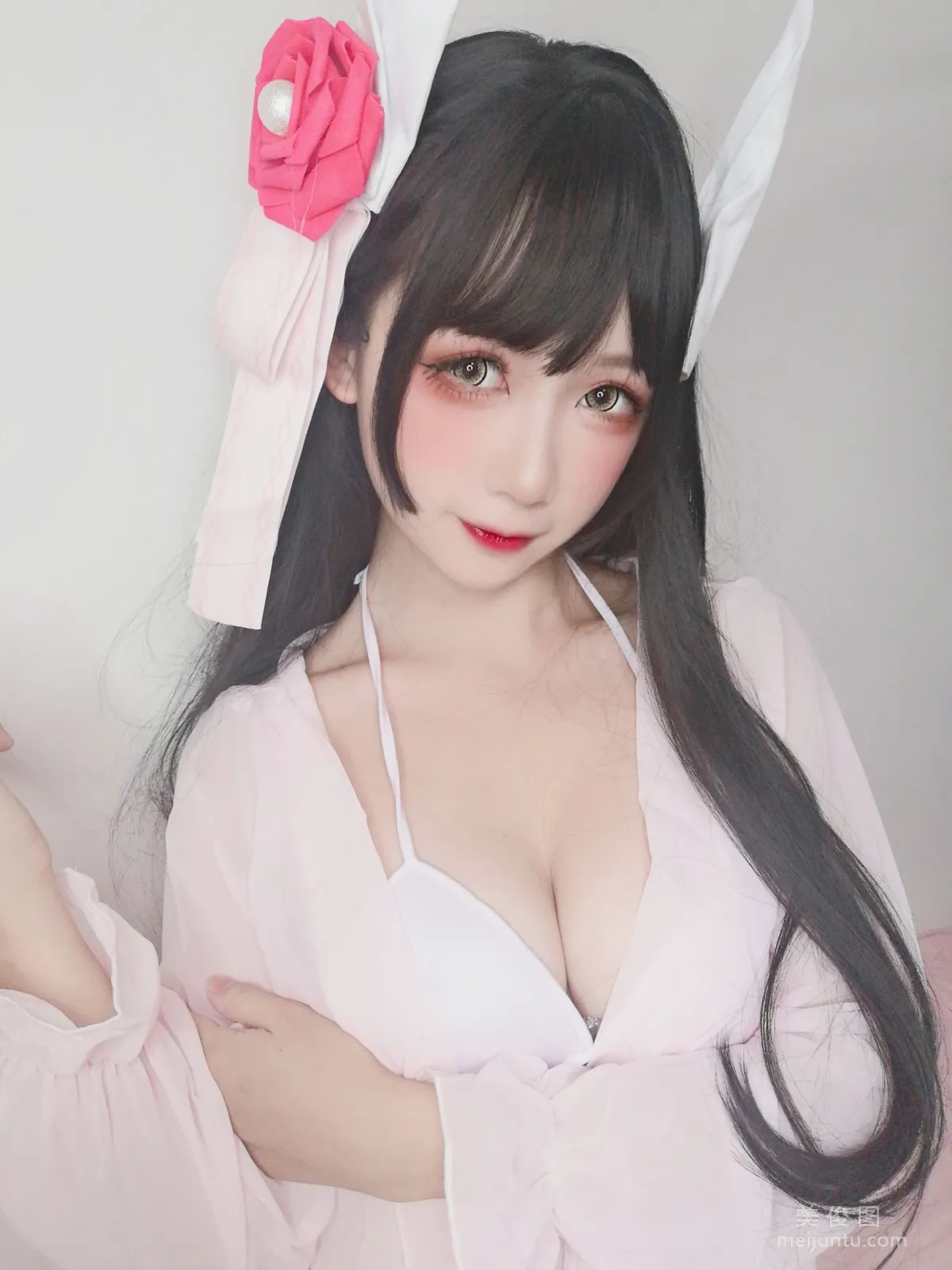 Anime Blogger Yingluojiang w, Sturgeon Pajamas Photo Set photo 16