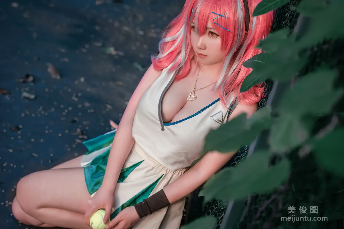 Shiben Momo: Web Idols photo 24