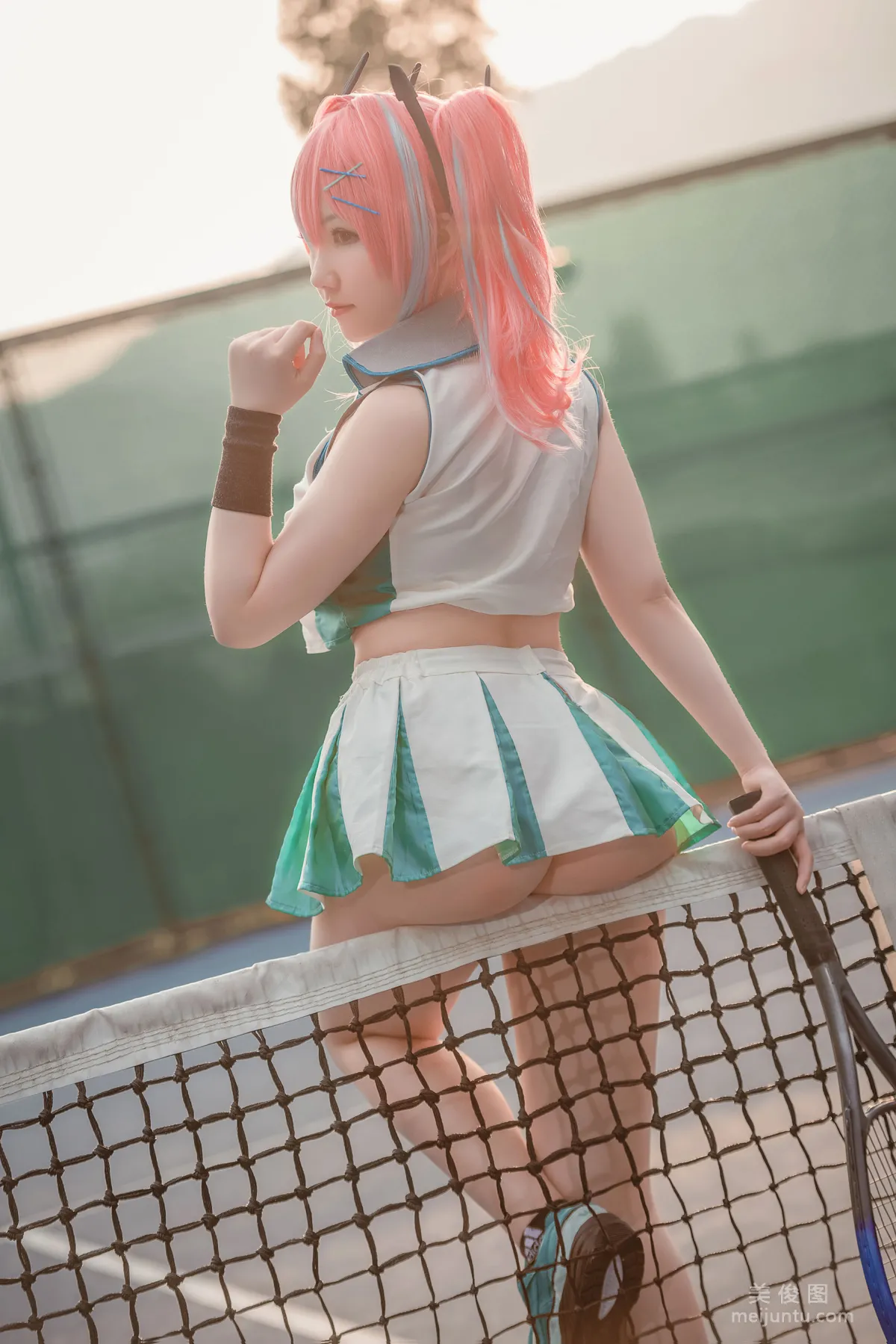 Shiben Momo: Web Idols photo 21