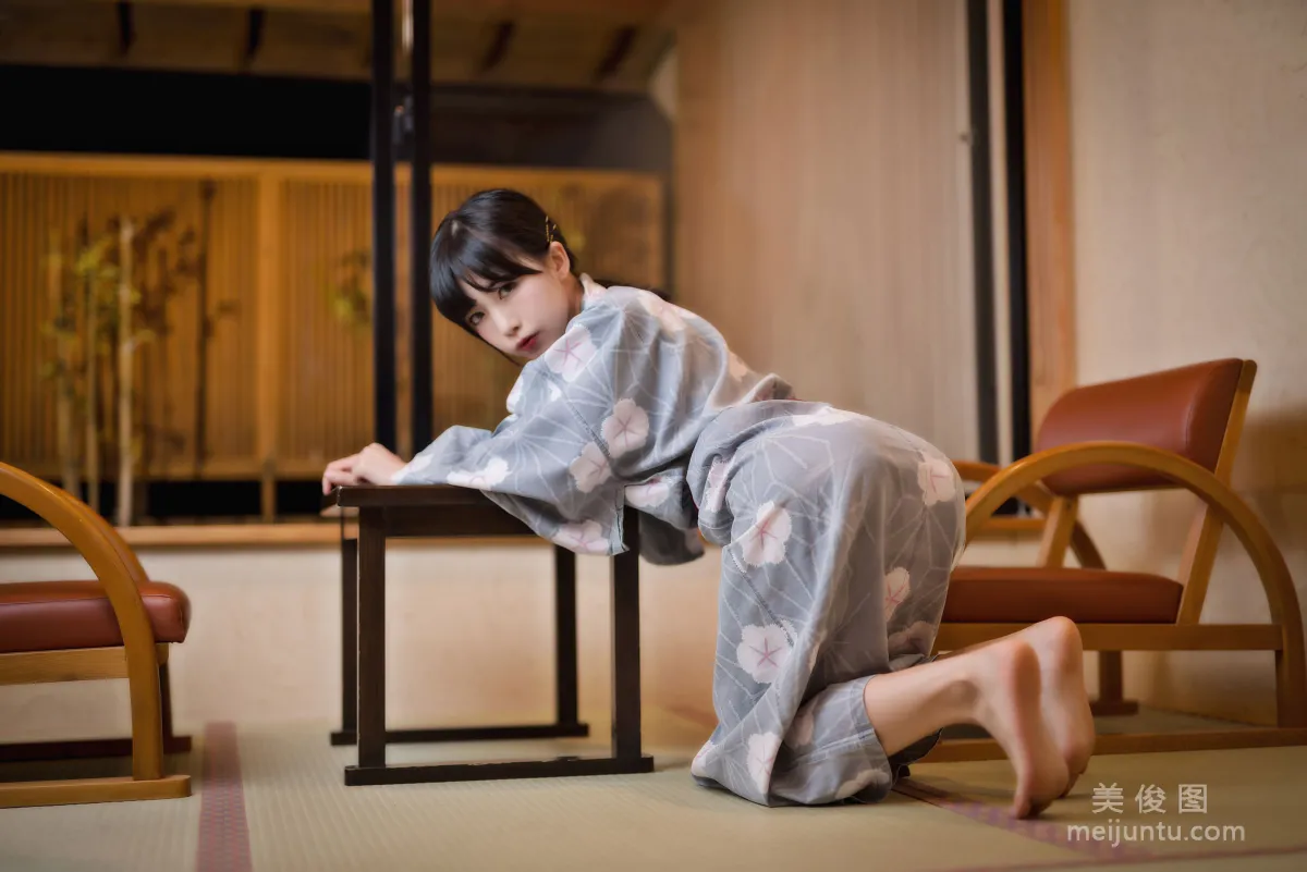 动漫博主水淼aqua 《温泉和服》 写真集2