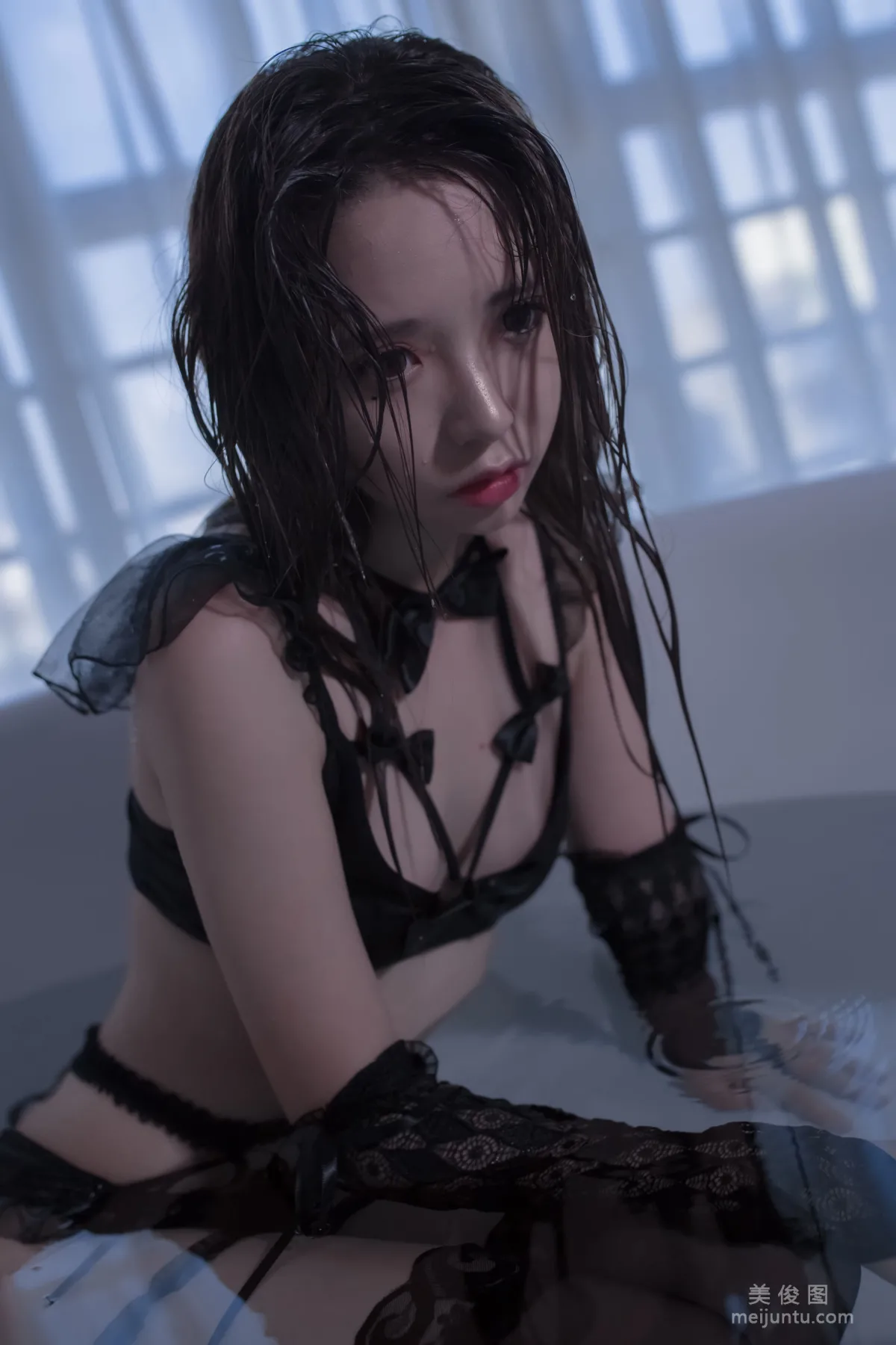 Fengmao ss: Web Idols photo 4