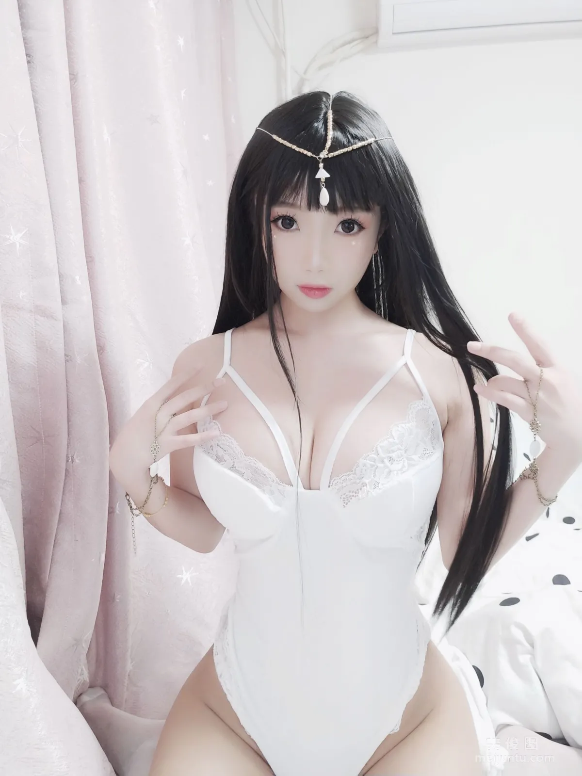 白嫩美少女鬼畜瑤 《白色埃及瑤》 寫真集 26