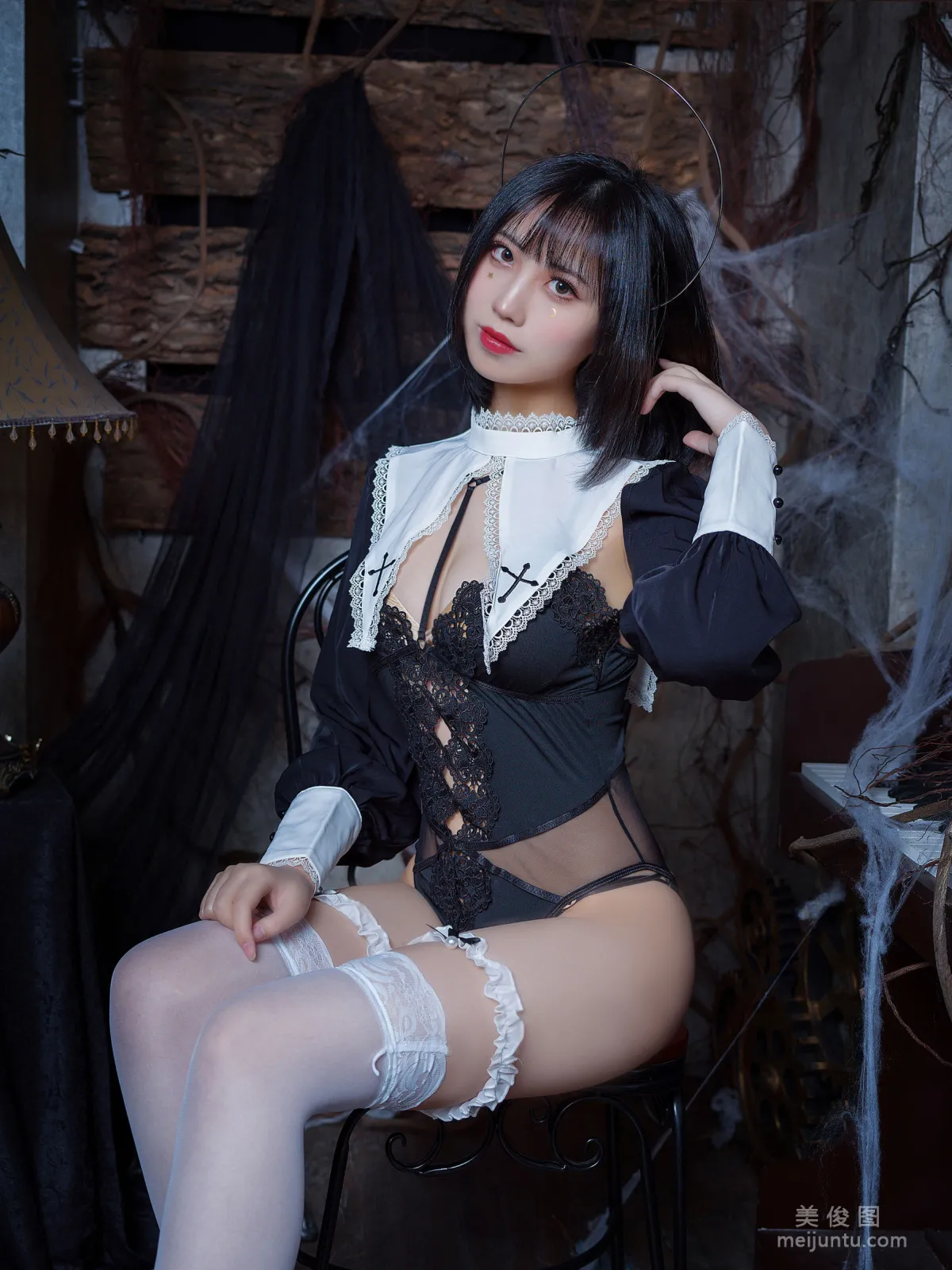 2D Girl Nianxue ww The Nun Photo Set photo 38