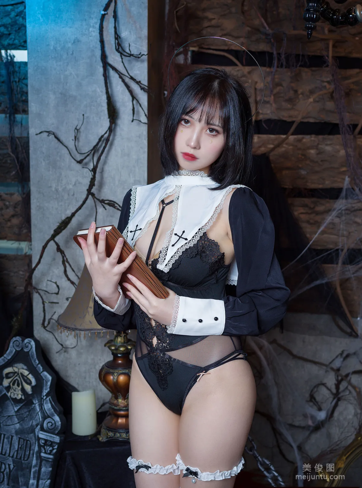 2D Girl Nianxue ww The Nun Photo Set photo 26