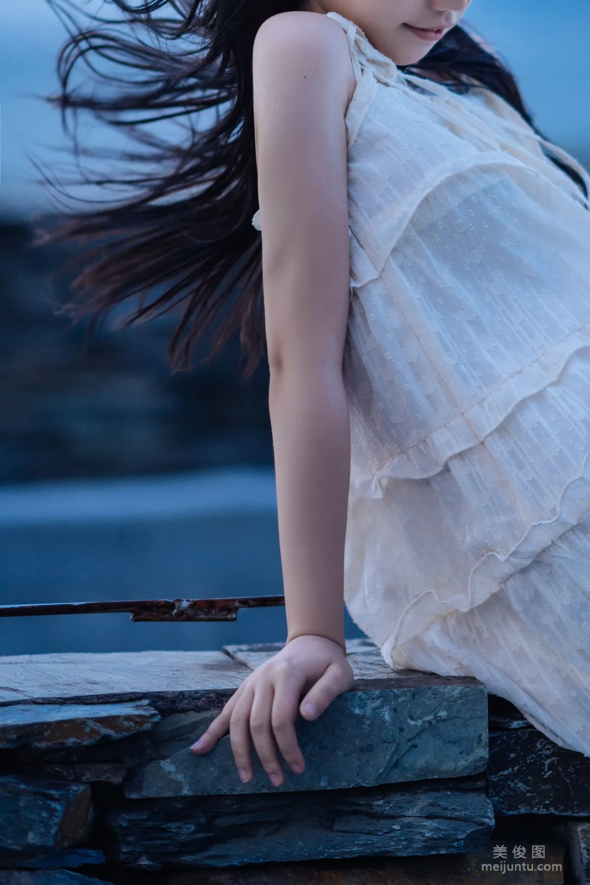 Jing Jiang: Web Idols photo 24