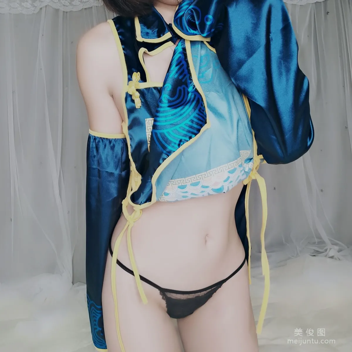 Xiao Sujiang: Web Idols photo 33