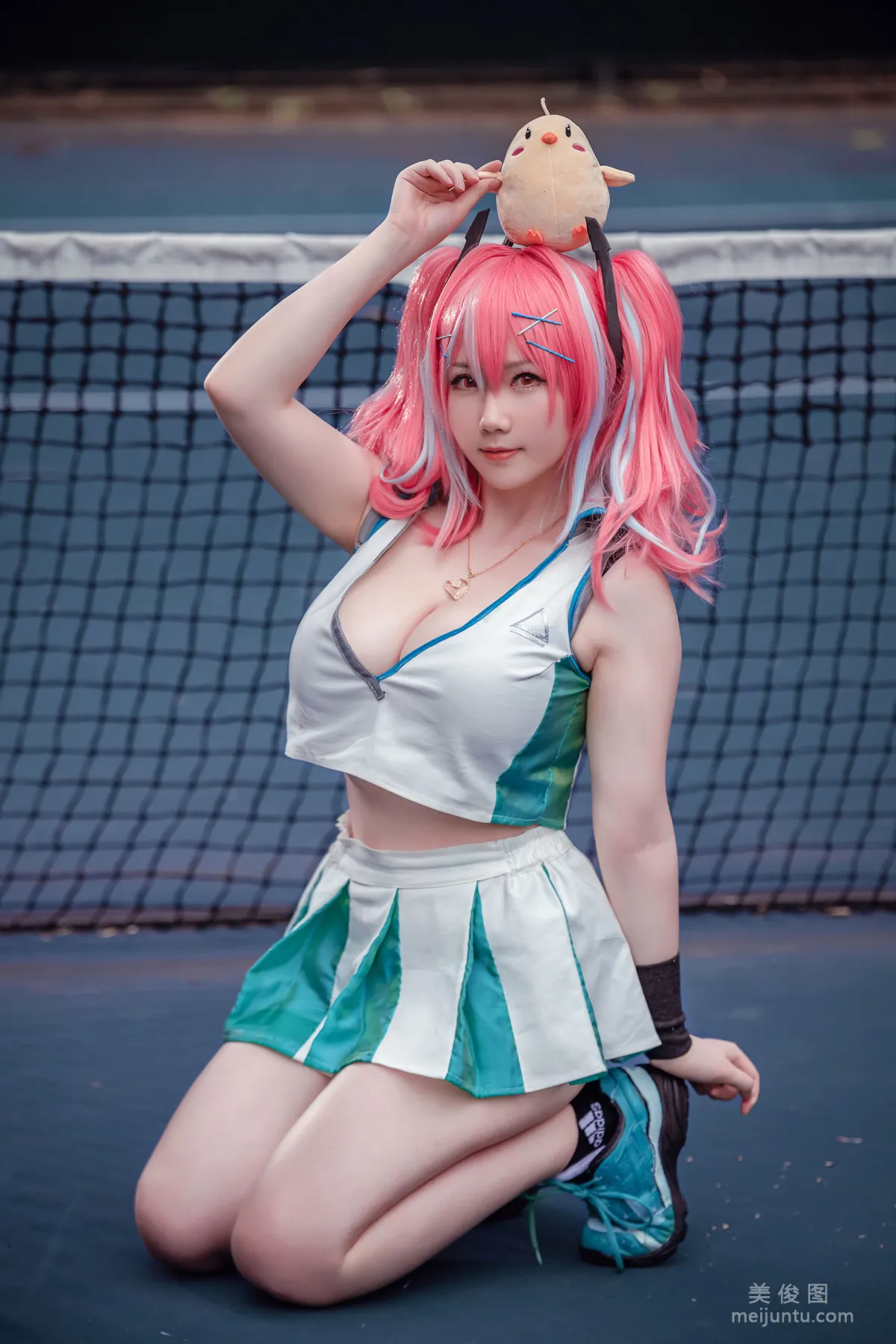 Shiben Momo: Web Idols photo 13