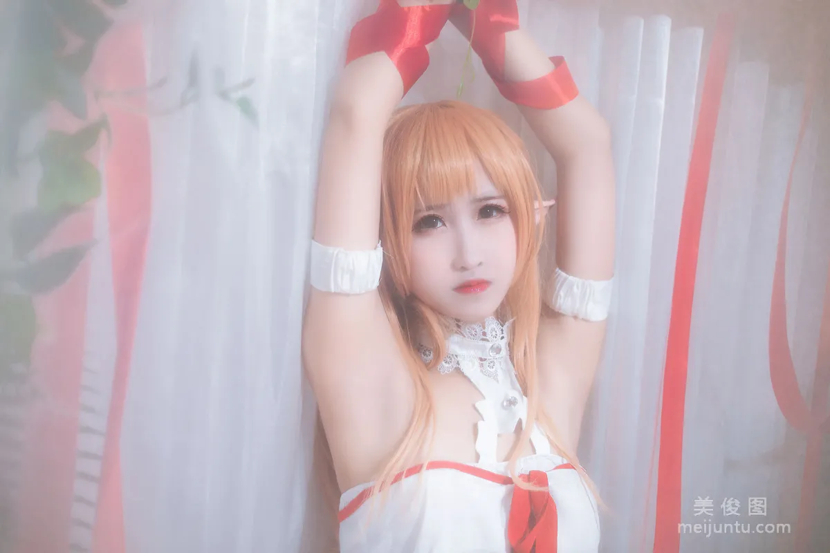 [COS福利] 微博妹子三度_69 《亚斯娜》 写真集3
