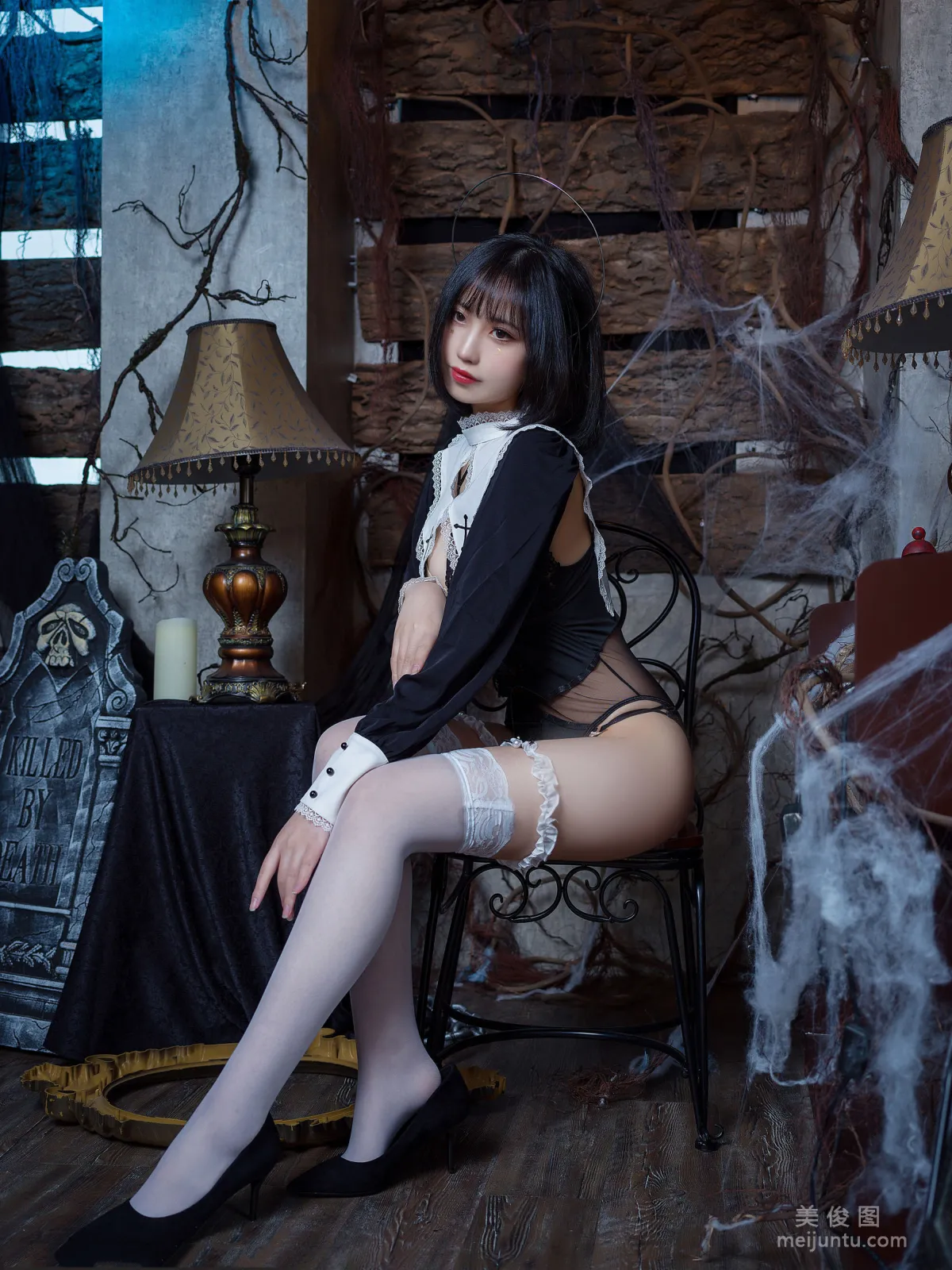 2D Girl Nianxue ww The Nun Photo Set photo 36