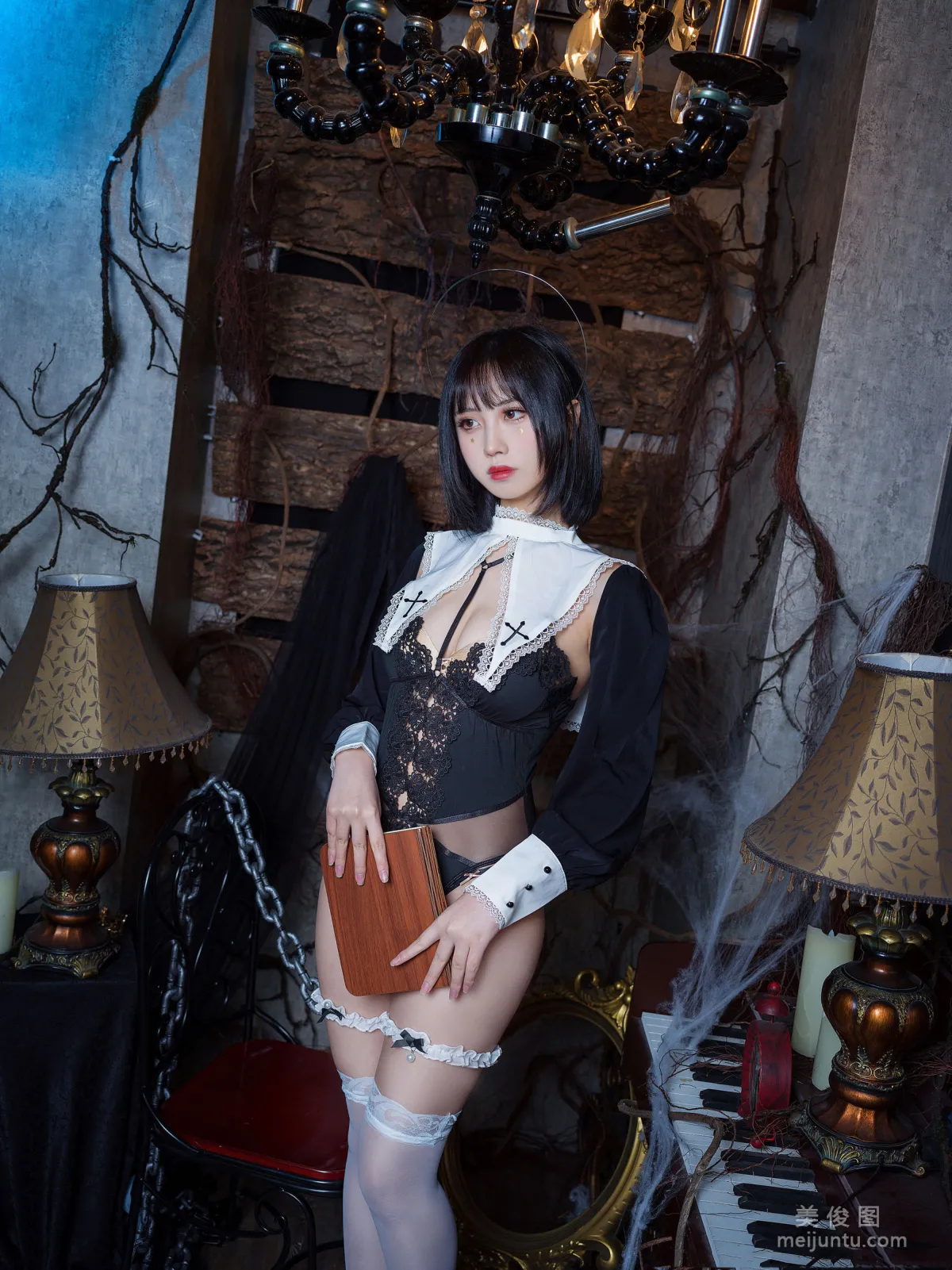 2D Girl Nianxue ww The Nun Photo Set photo 25