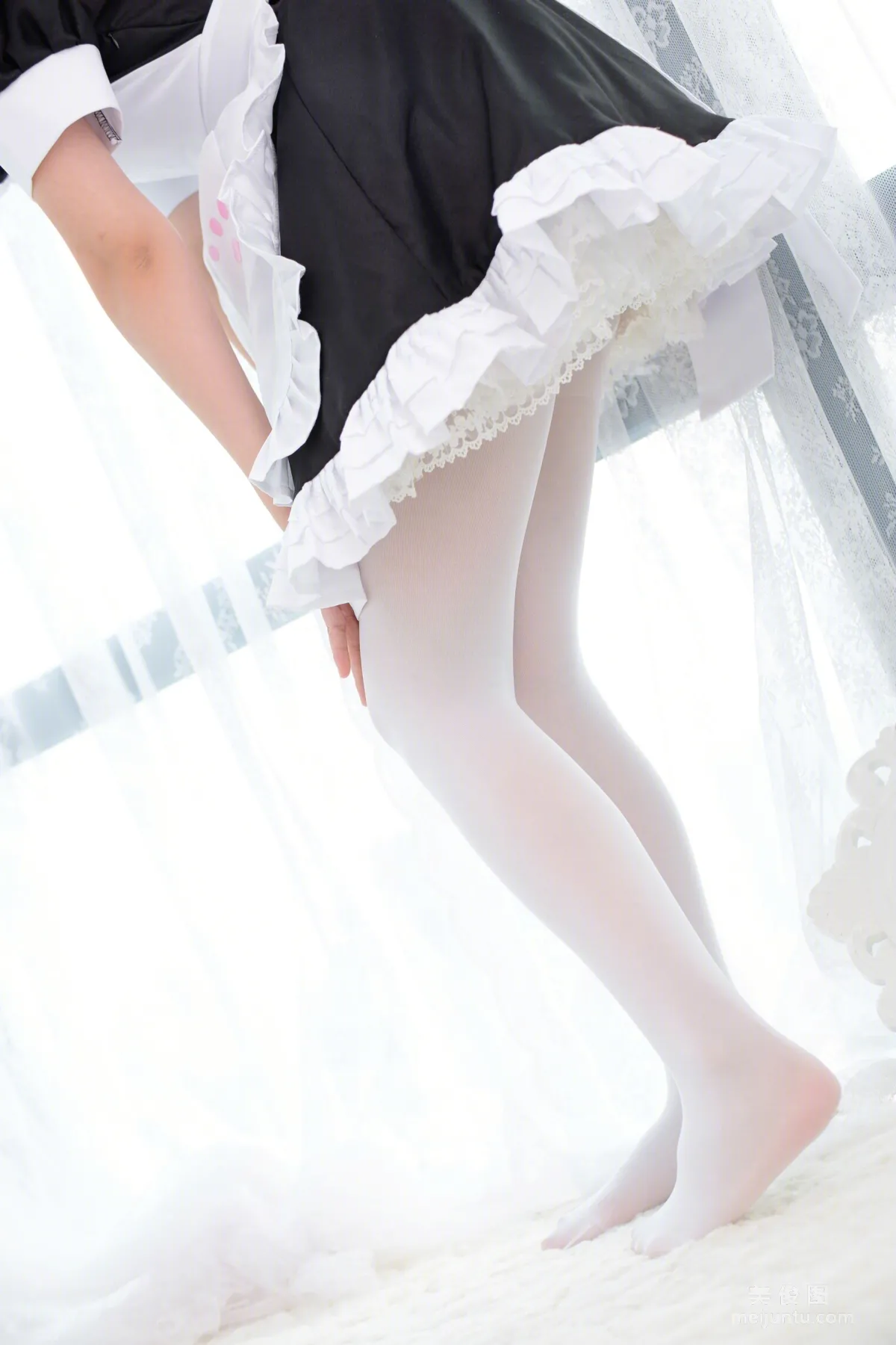 [COS福利] 我才不是neko 《白丝女仆》 写真集64