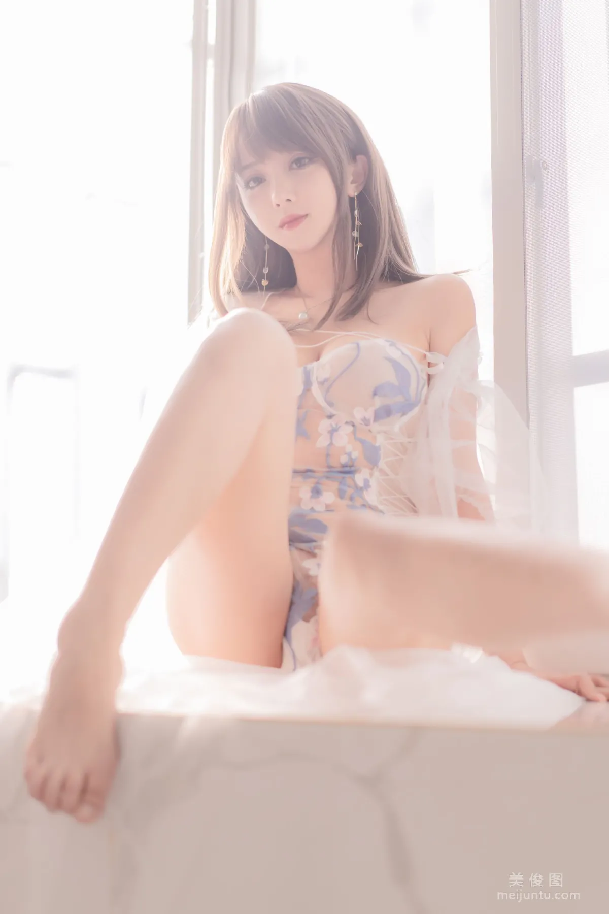 斗鱼米线线sama 《午后》 写真集6