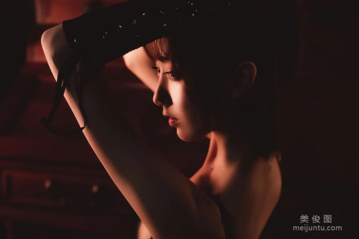 [COS Bonus] Cute Girl Mu Mianmian OwO, Tight Lingerie Photo Set photo 55