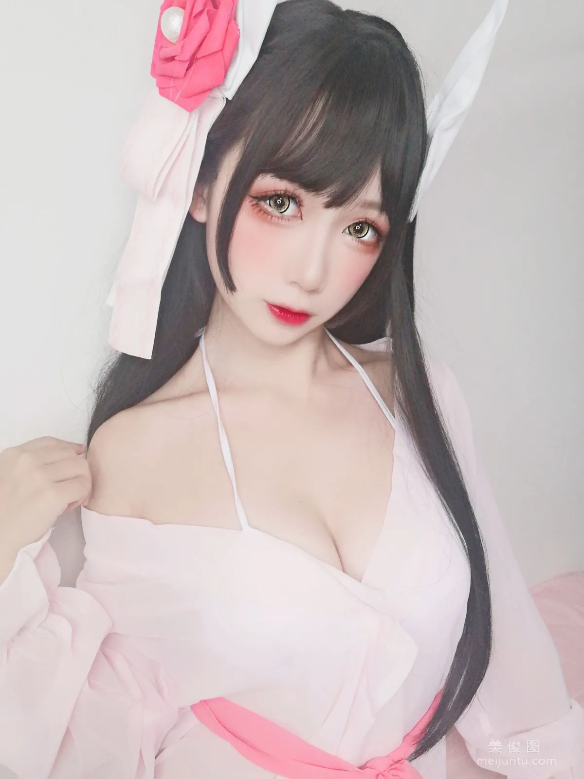 Anime Blogger Yingluojiang w, Sturgeon Pajamas Photo Set photo 8