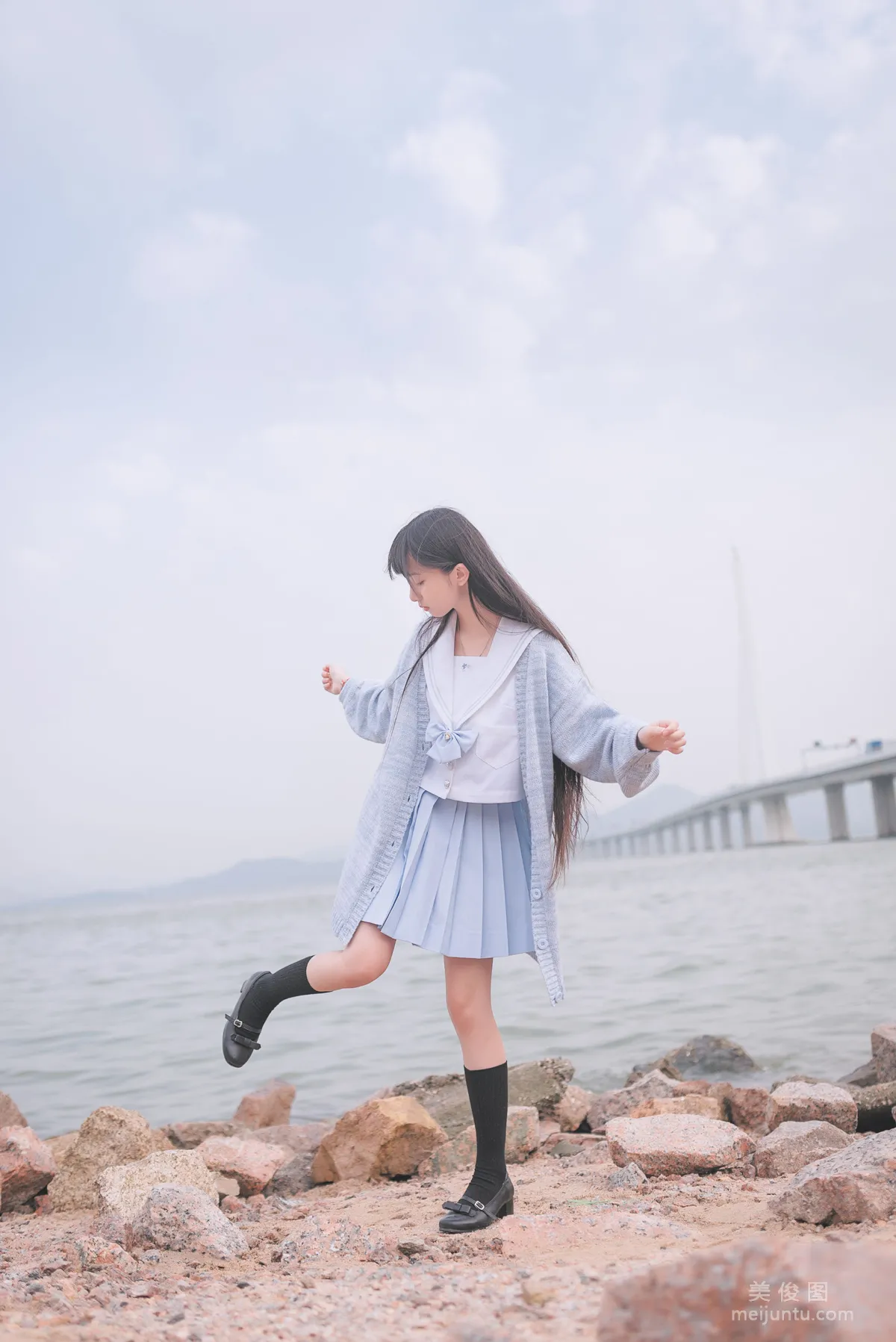 萌妹子伽馬羽落子 《一起去海邊》 寫真集 25