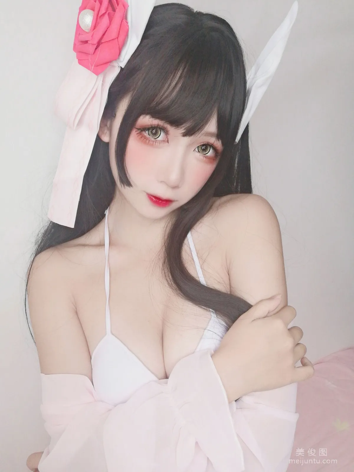 Anime Blogger Yingluojiang w, Sturgeon Pajamas Photo Set photo 7