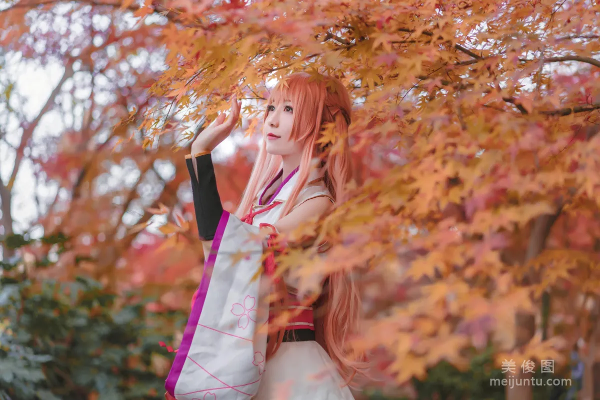 Miyinyin ww: Web Idols photo 10