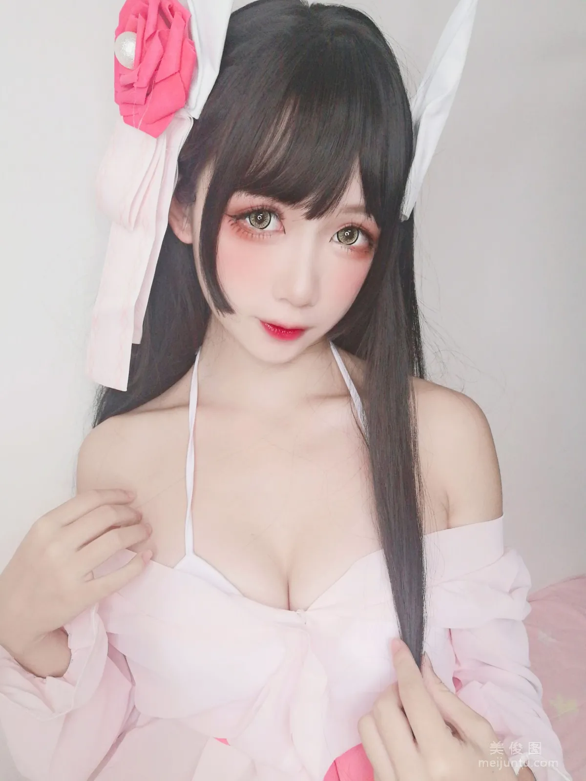 Anime Blogger Yingluojiang w, Sturgeon Pajamas Photo Set photo 11