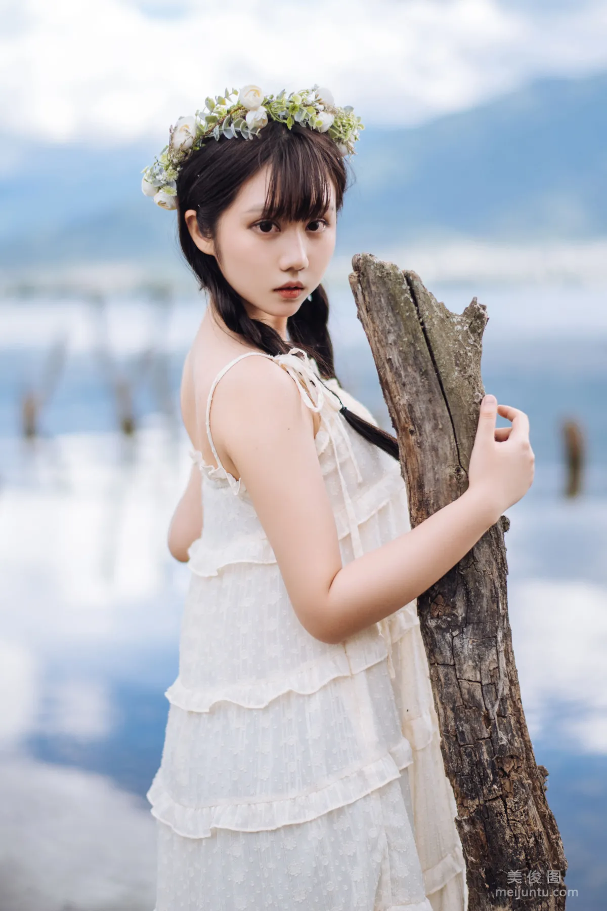 Jing Jiang: Web Idols photo 29