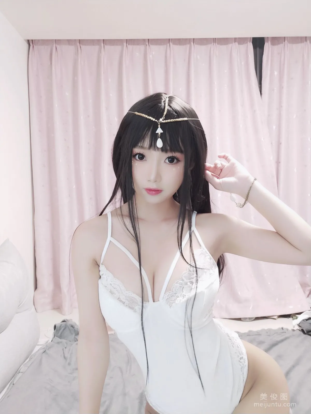 白嫩美少女鬼畜瑤 《白色埃及瑤》 寫真集 7