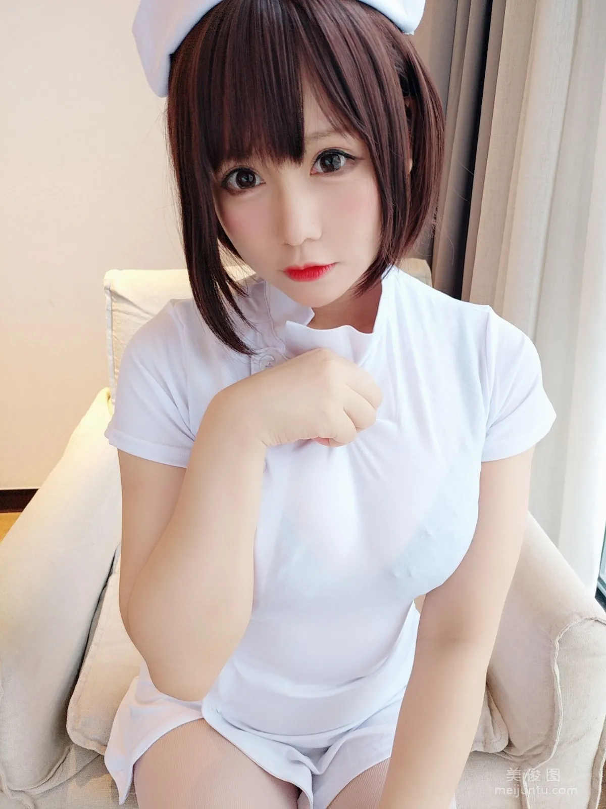 [COS福利] 萌妹子Nyako喵子 《護士妹妹》 寫真集 18