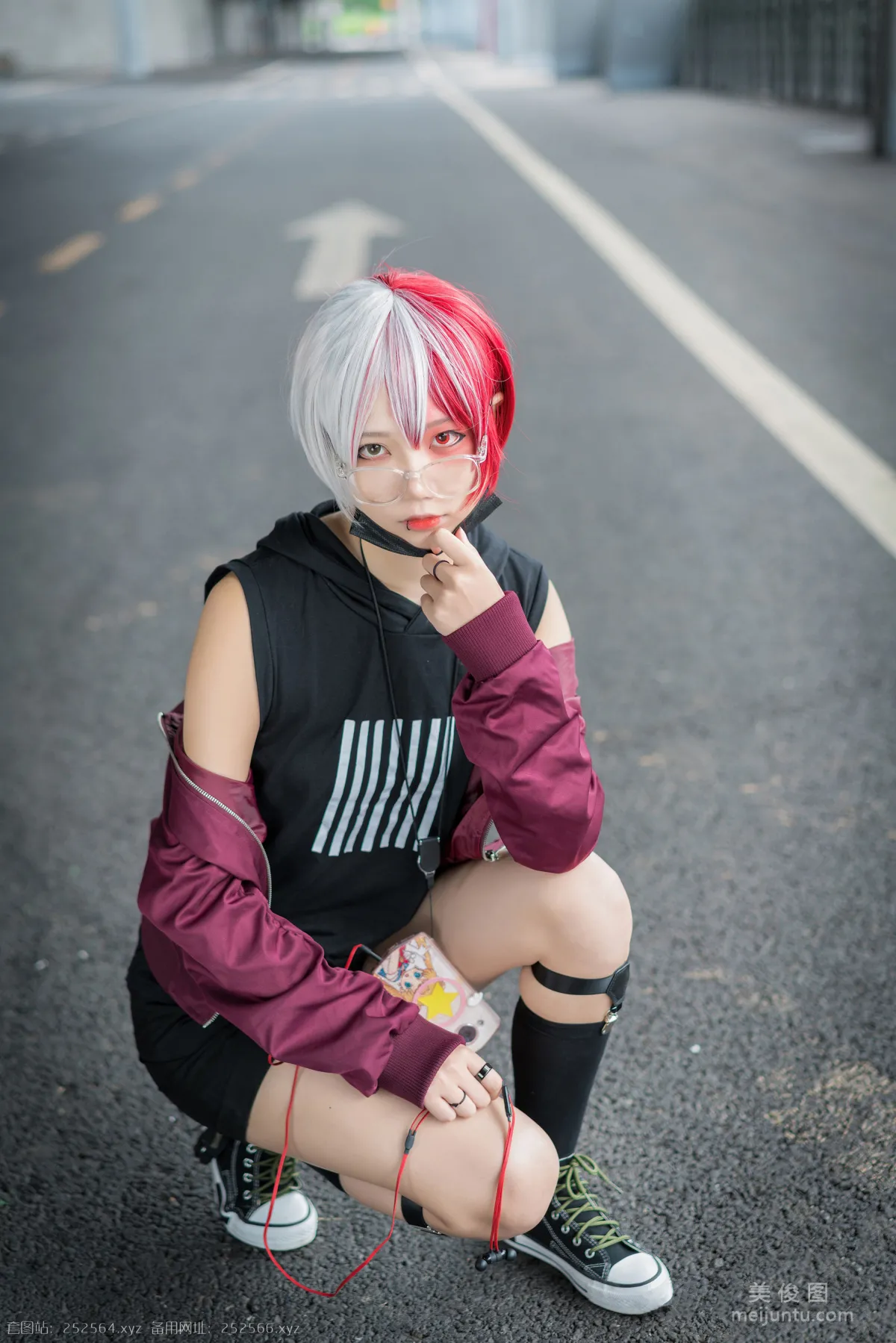 Wugeng Baigui: Web Idols photo 8