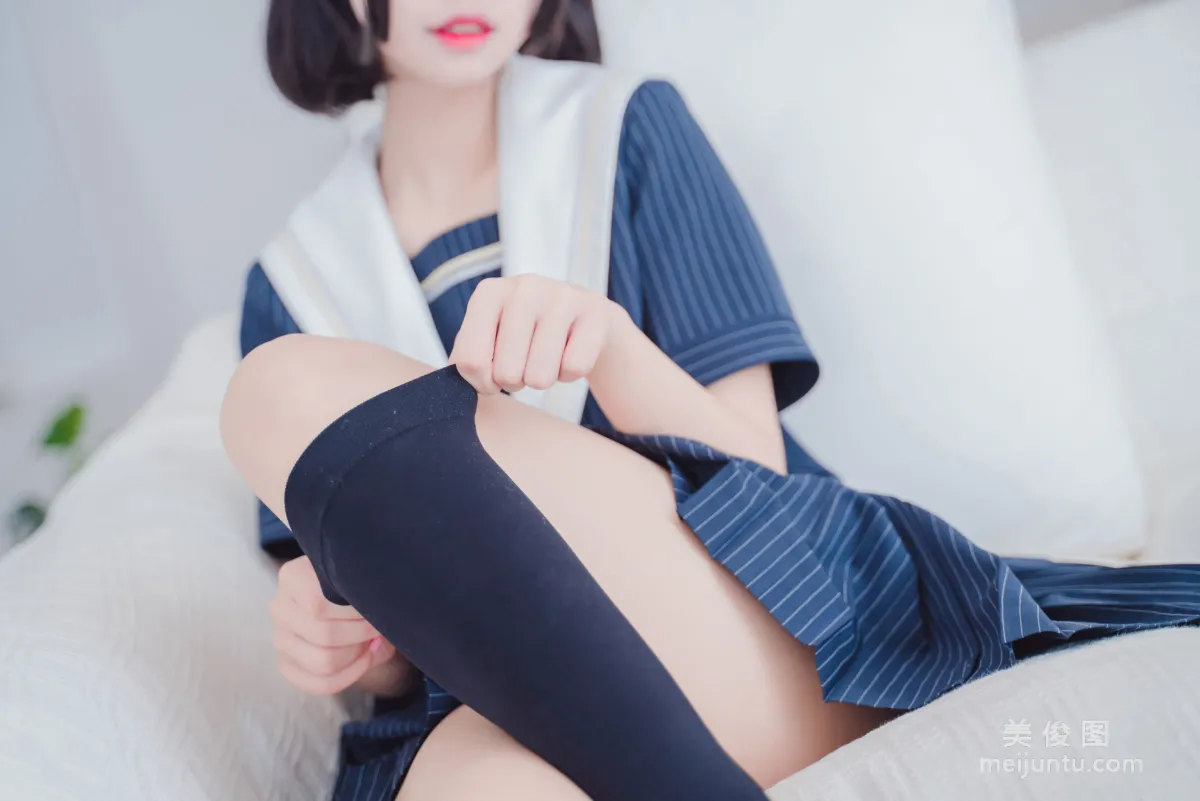 [COS福利] 猫君君MaoJun 《清纯学妹》 写真集37