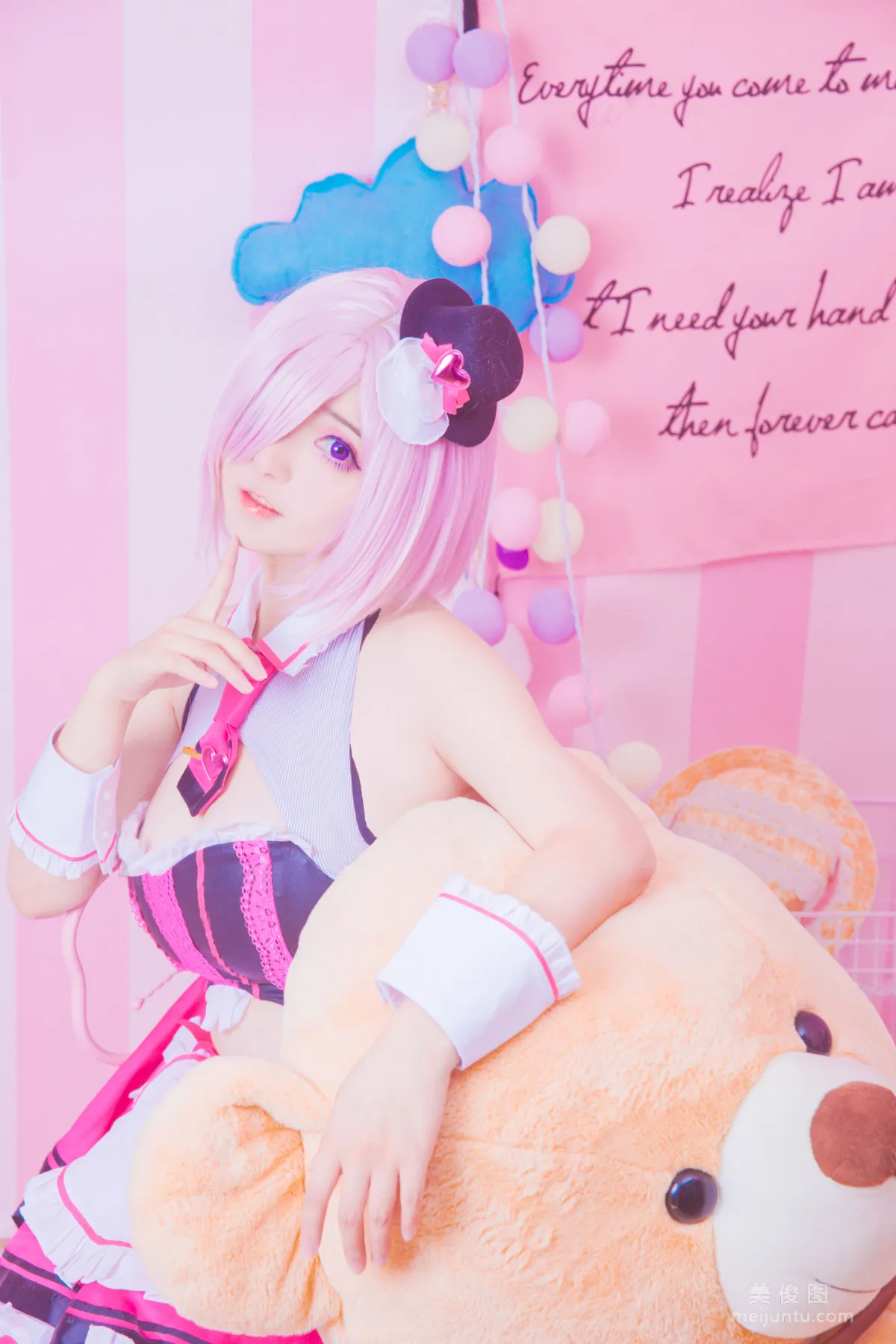 Siwen Wenwen Wen, Valentine's Day Chocolate Photo Set photo 8