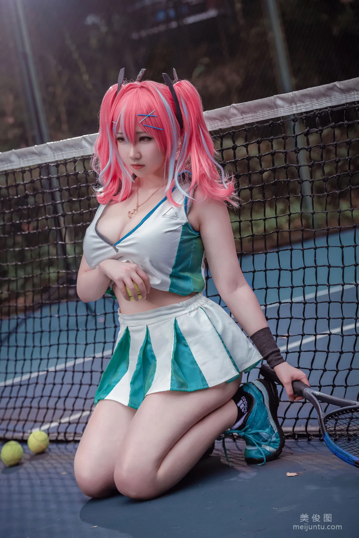 Shiben Momo: Web Idols photo 12