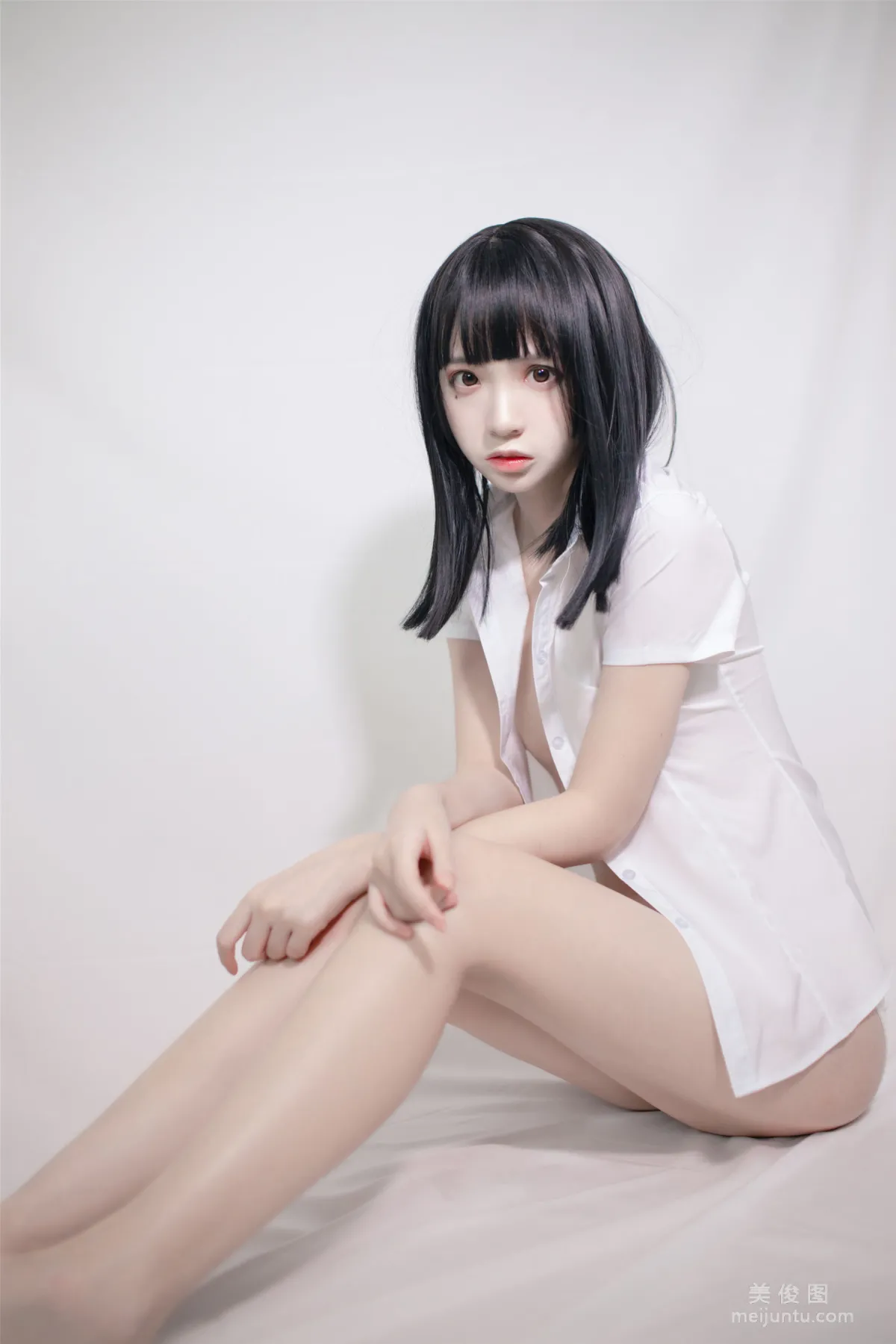 [COS福利] 疯猫ss 《OL制服》 写真集33