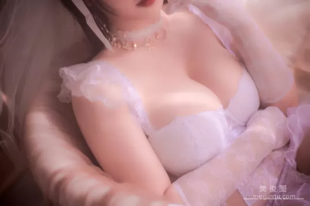 [COS福利] 皮皮奶可可愛了啦 《朦胧婚紗》 寫真集