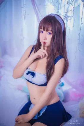 [COS福利] 巨乳貓九醬Sakura 《女仆式死庫水》 寫真集