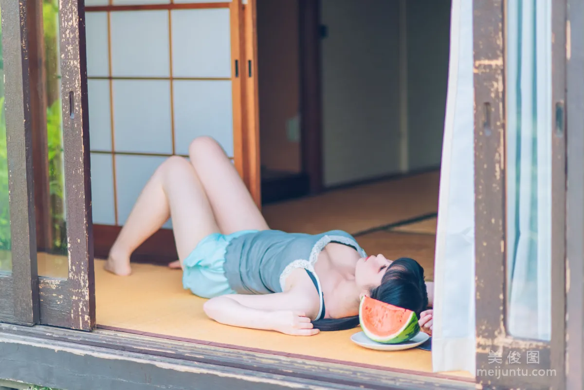 微博妹纸霜月shimo 《SUMMER》 写真集31