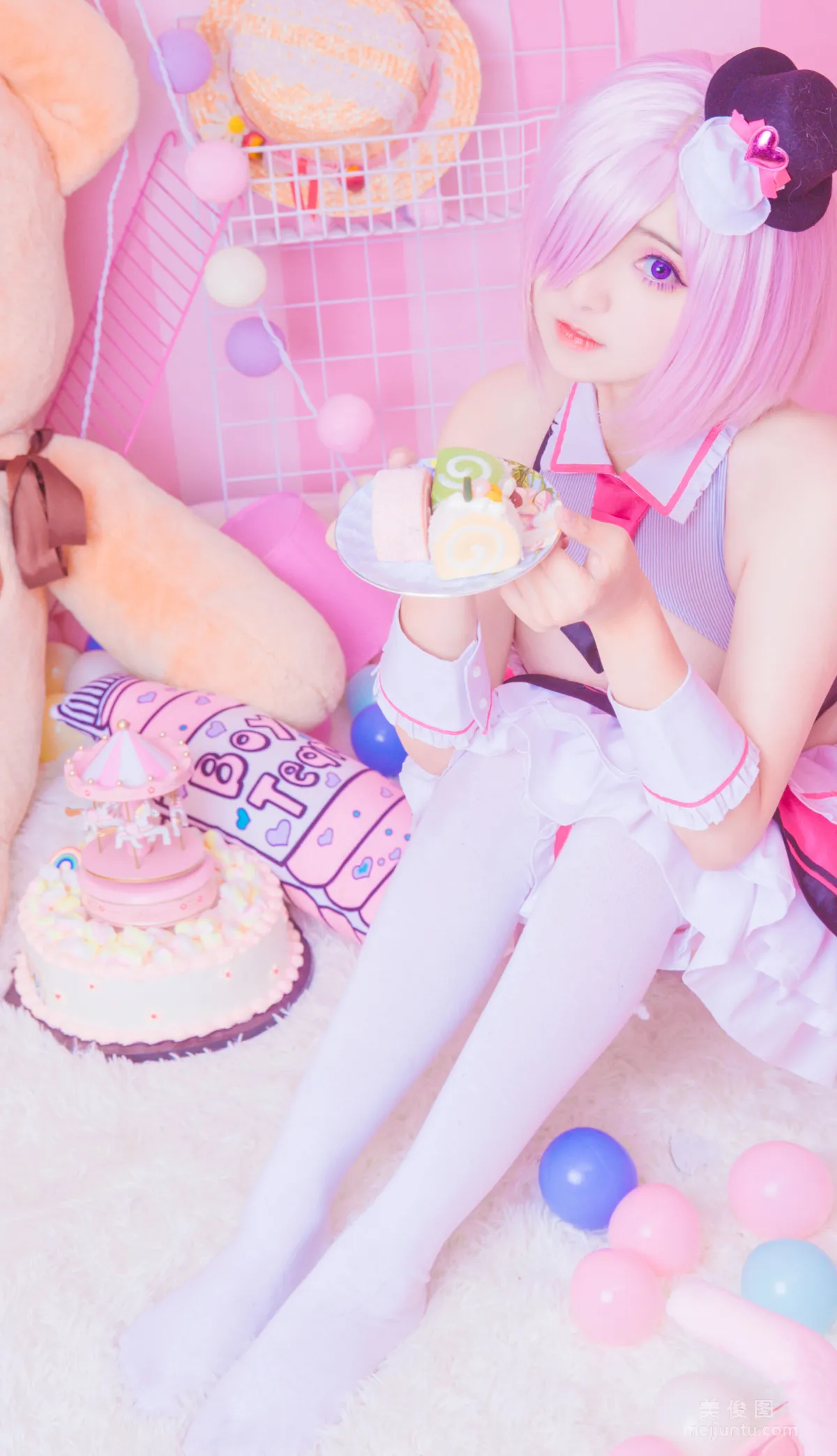 Siwen Wenwen Wen, Valentine's Day Chocolate Photo Set photo 9