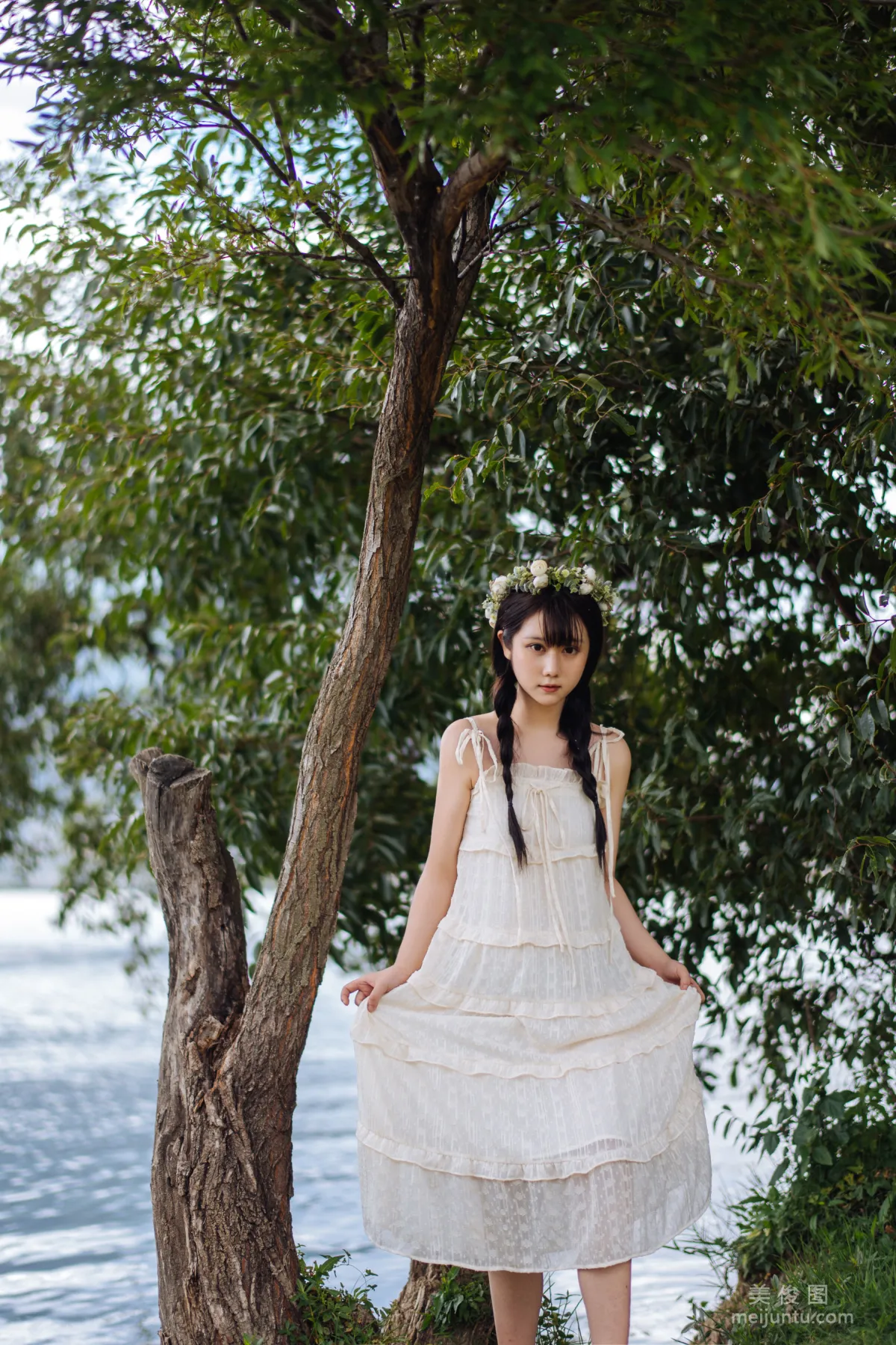Jing Jiang: Web Idols photo 26