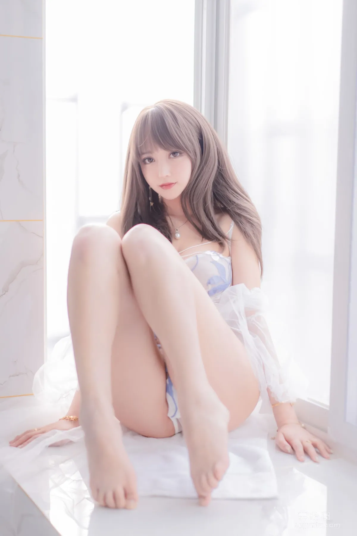 斗鱼米线线sama 《午后》 写真集31