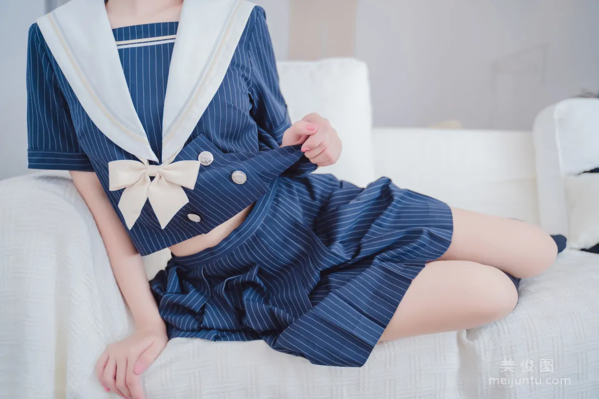 [COS福利] 猫君君MaoJun 《清纯学妹》 写真集10