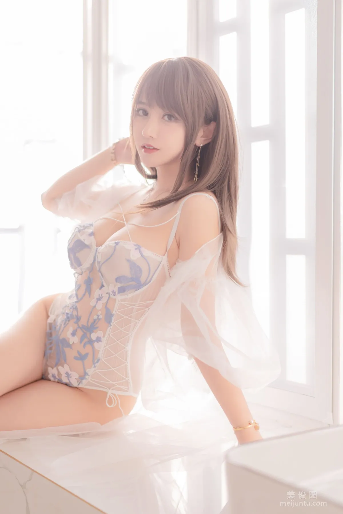 斗鱼米线线sama 《午后》 写真集8